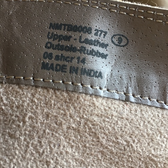 Leather Boots - Picture 2 of 4